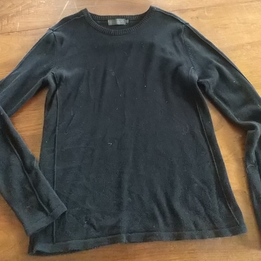 Of the earth cotton and bamboo sweater